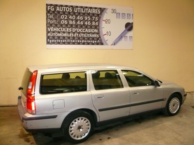 VOLVO