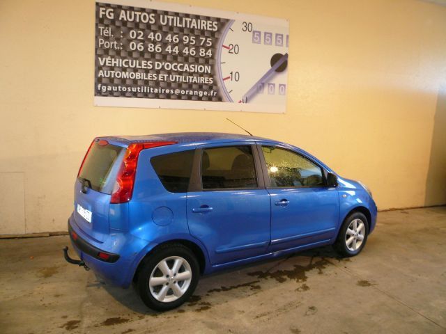 NISSAN