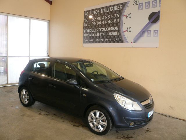 CORSA 1.3 CDTI 90 COSMO