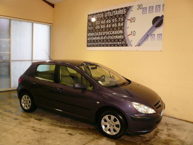 307 1.6 16v xt  5 PORTES
