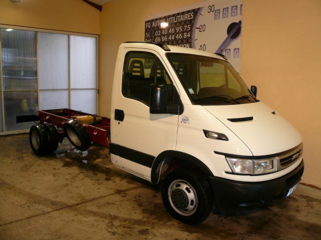 35C17 CHASSIS AVEC VERRIN