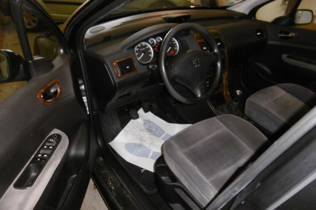 2002