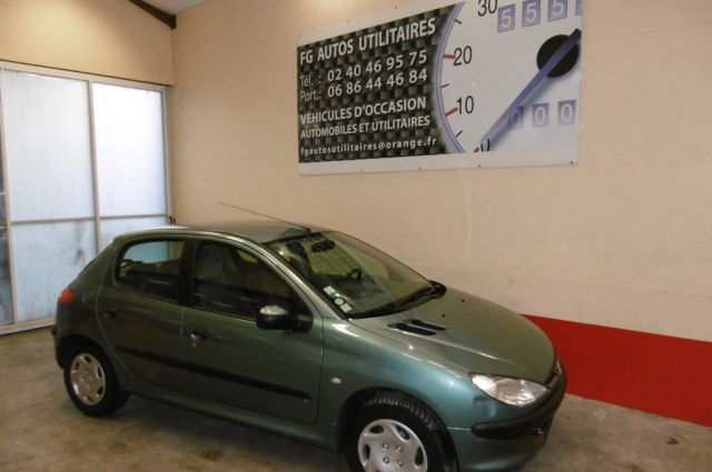 206 1.6 xt 110 5 portes