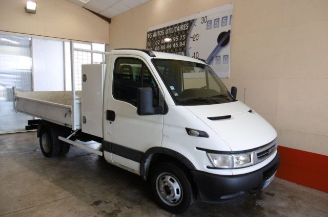 35C10 BENNE COFFRE