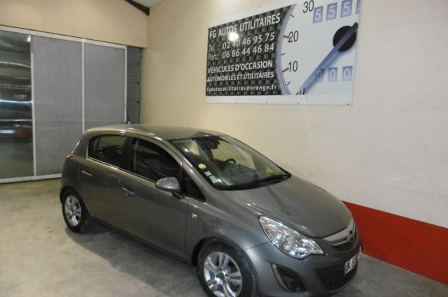 CORSA 1.3 CDTI 95 COSMO