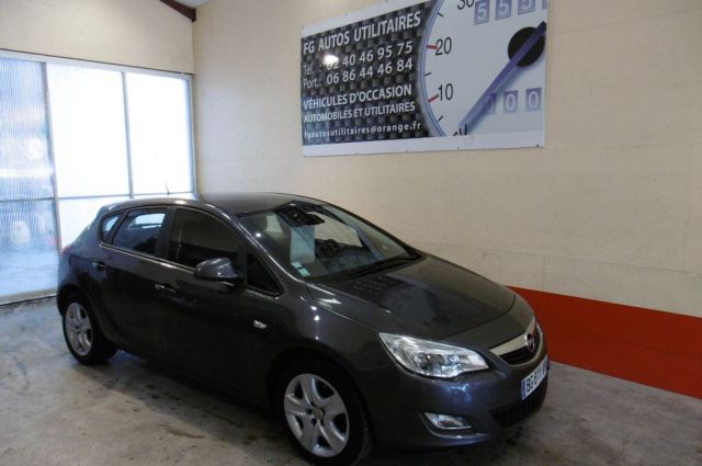 ASTRA 1.7 CDTI 110 ENJOY
