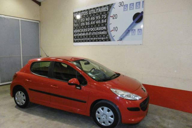 207 1.4 hdi 70 trendy 