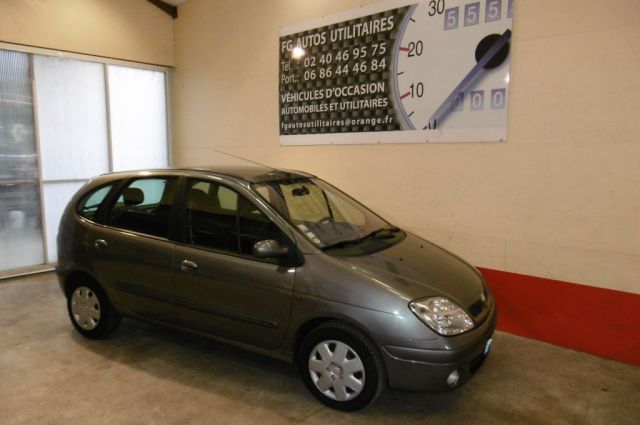 SCENIC 1.6 16V 110 FAIRWAY