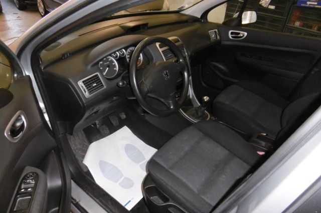 2004