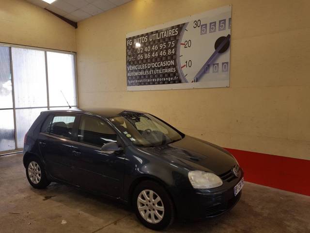 GOLF V 1.6L FSI 115 CH CONFORTLINE
