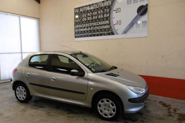 206 1.1 60 CV CLIM 5 PORTES