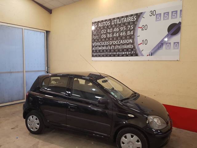 YARIS 1.3 