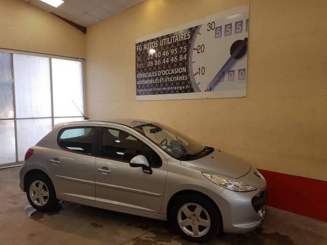 207 1.4 VTI 95 TRENDY