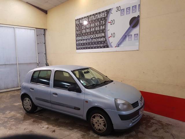 CLIO II 1.2L 75 CH 16V