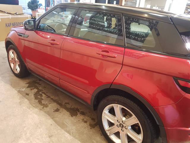 LAND ROVER