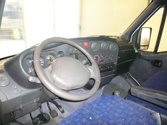 2006