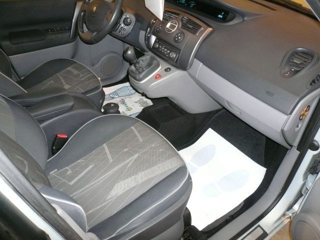 2004