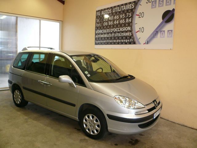 807 2.2 hdi 130 sv  