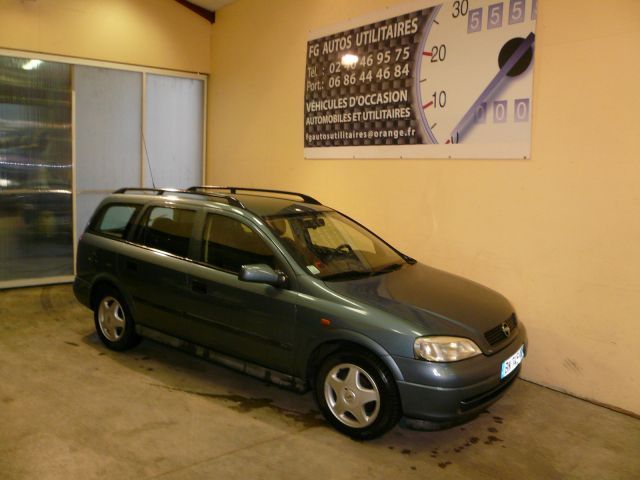ASTRA BREAK 2L DI82 CD